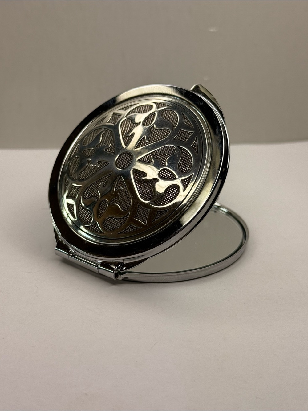 Brighton Ferrara Round Double Compact Pocket Mirror